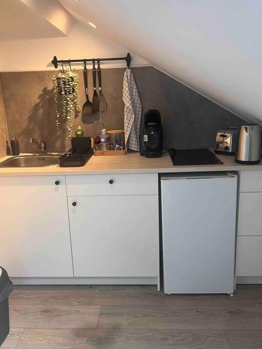 La Belle Etoile Apartment ซีดาน ภายนอก รูปภาพ