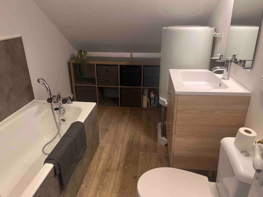 La Belle Etoile Apartment ซีดาน ภายนอก รูปภาพ